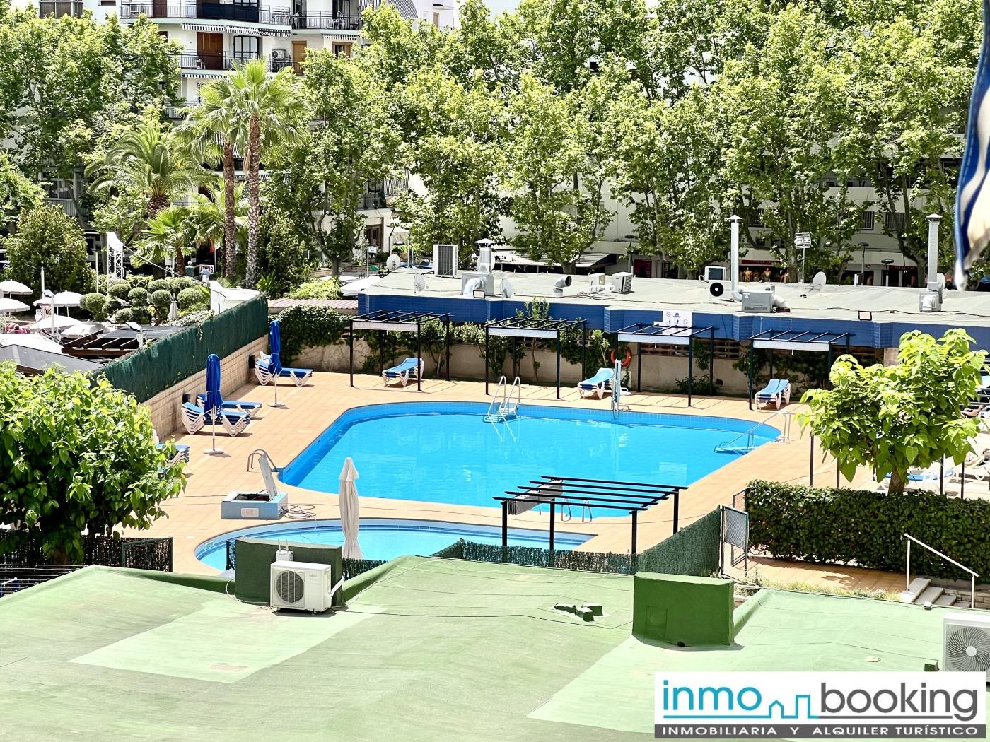 New Alboran Salou, climatitzat, piscina i wifi a Salou