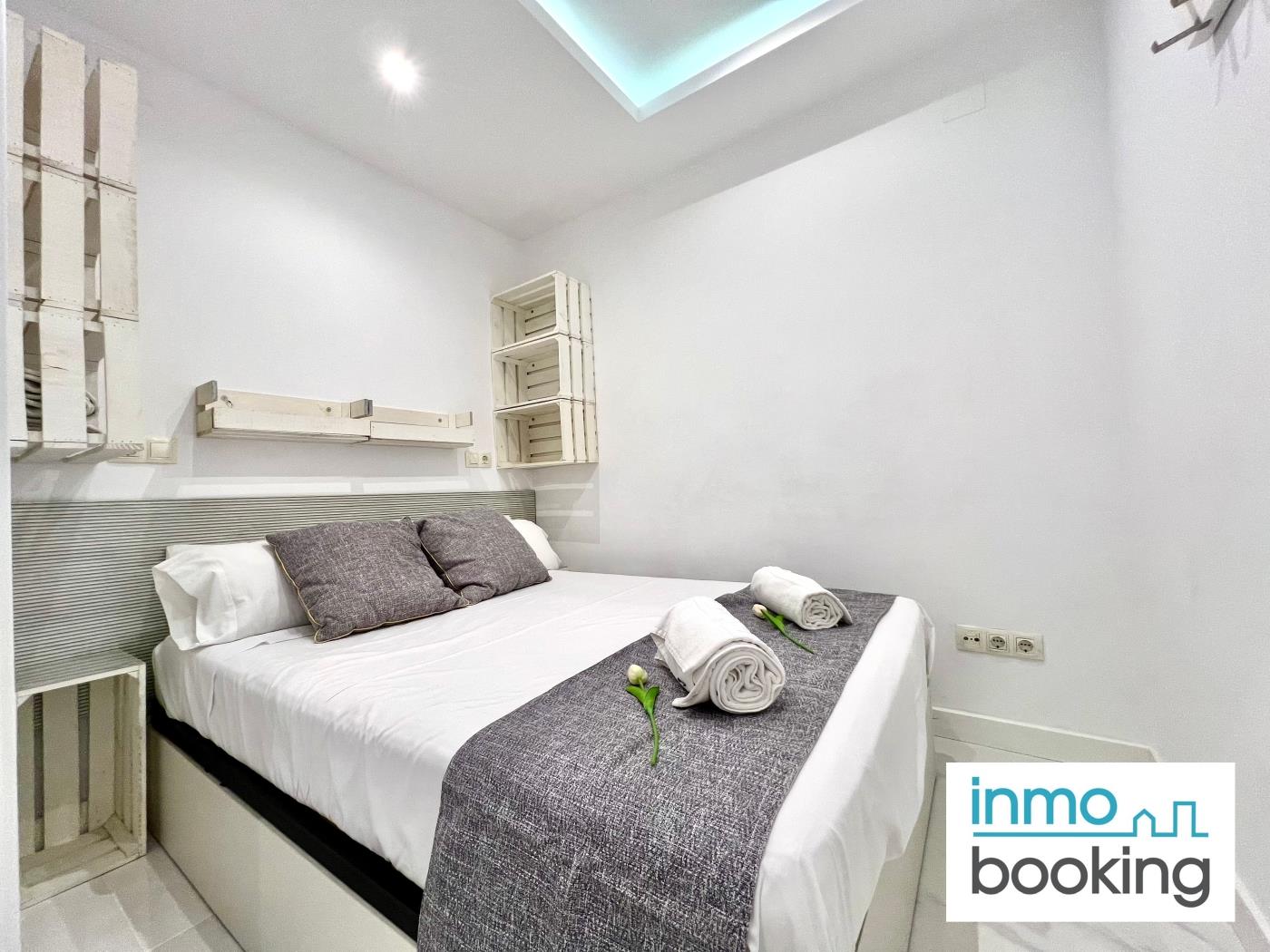 Atlas IV, climatisé, parking, piscine et plage. à salou