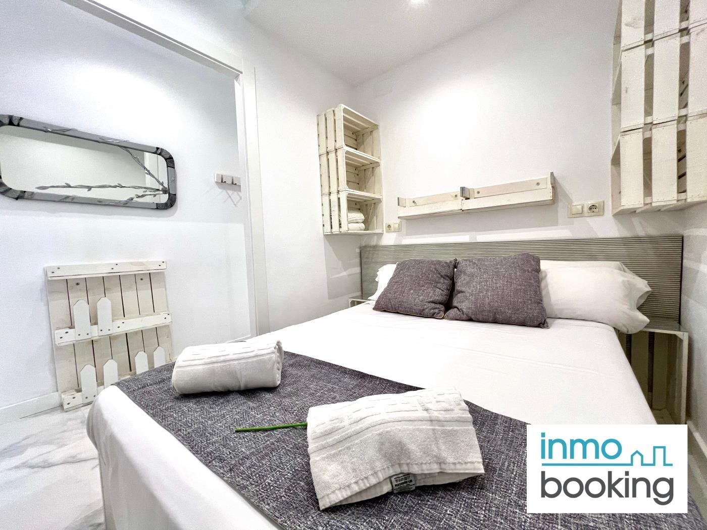 Atlas IV, climatisé, parking, piscine et plage. à salou