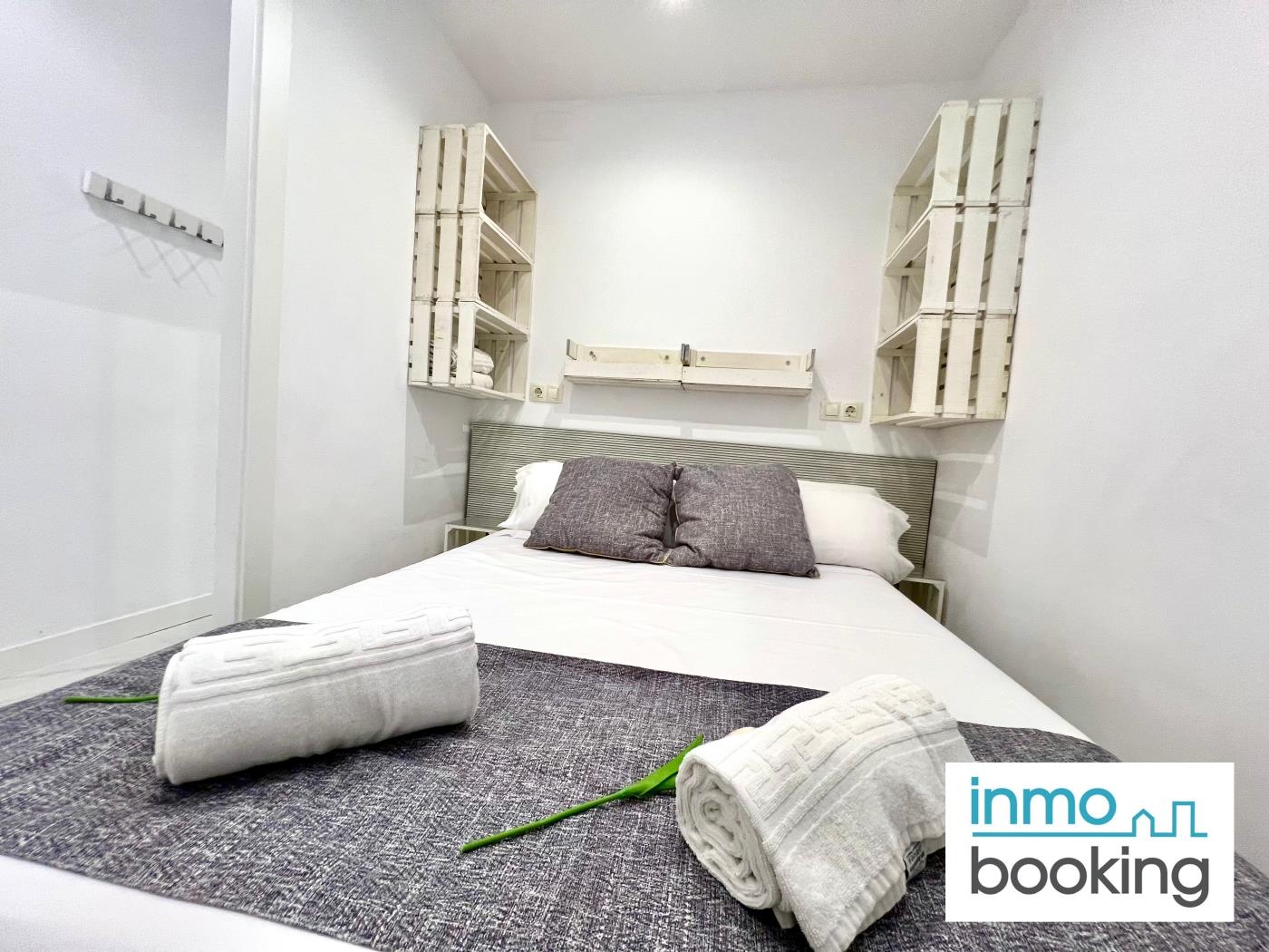 Atlas IV, climatisé, parking, piscine et plage. à salou