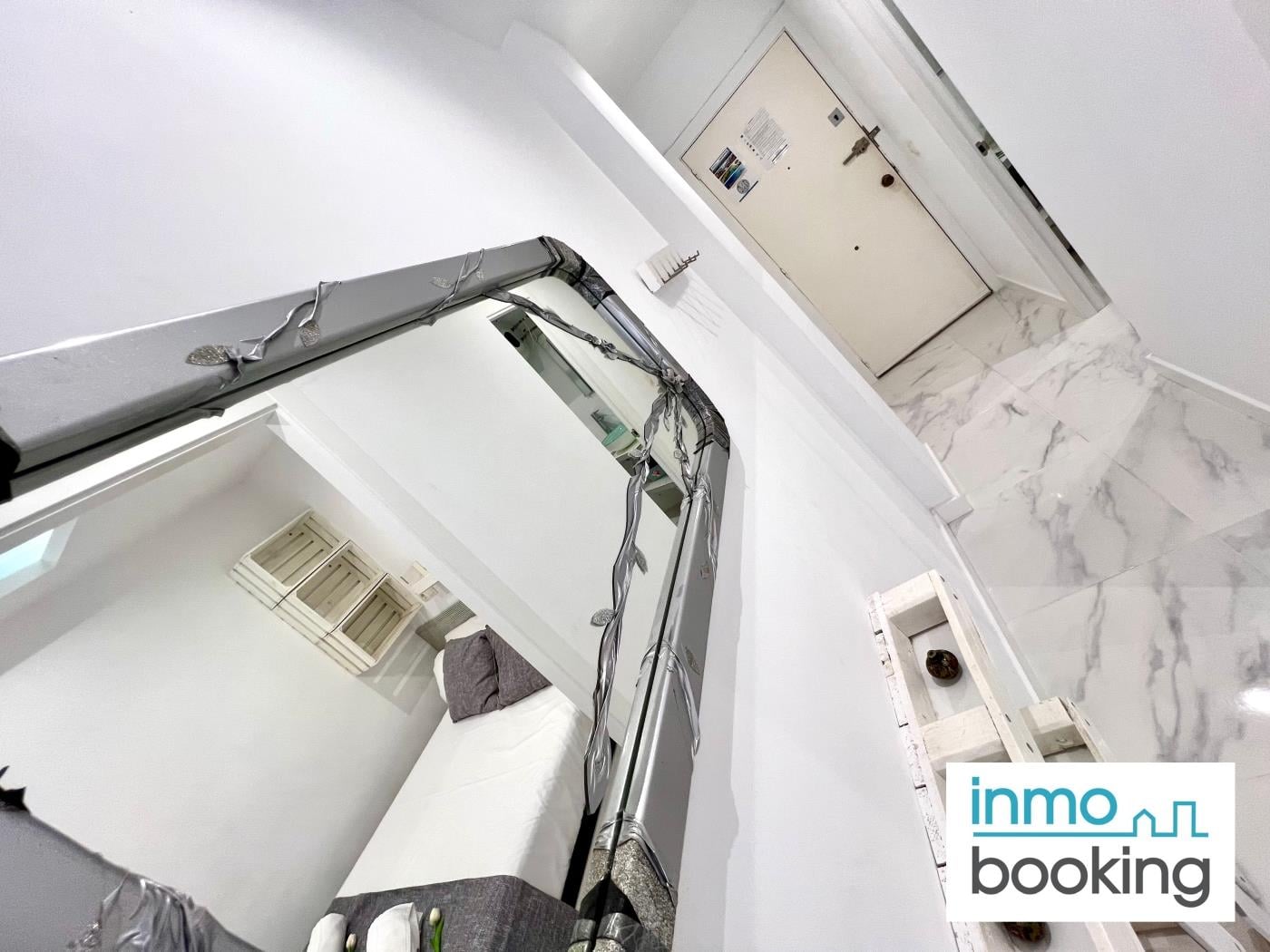 Atlas IV, climatisé, parking, piscine et plage. à salou