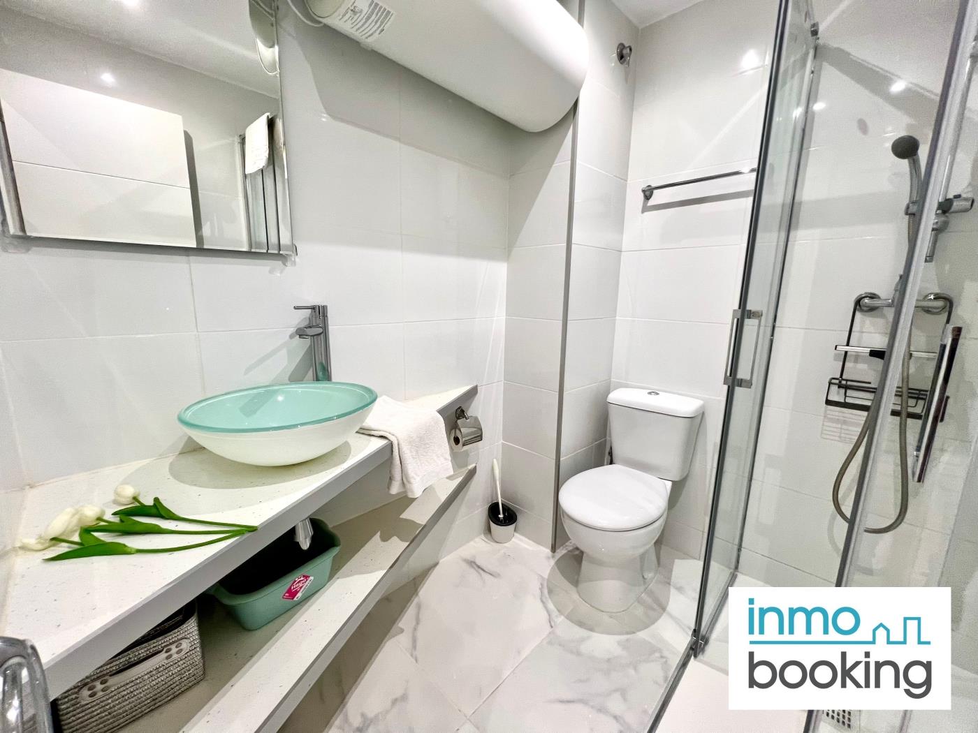 Atlas IV, climatisé, parking, piscine et plage. à salou