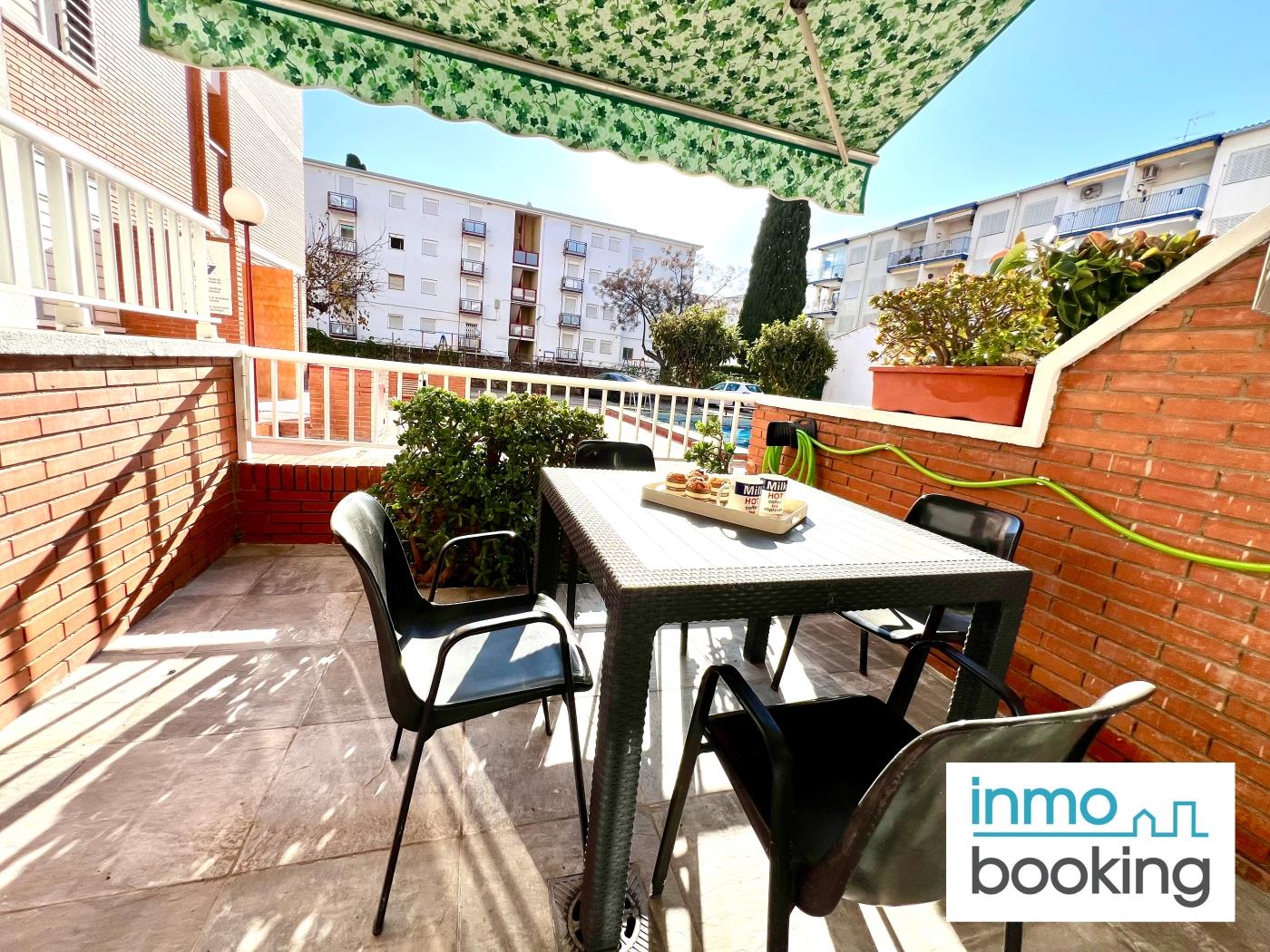 Atlas IV, climatisé, parking, piscine et plage. à salou