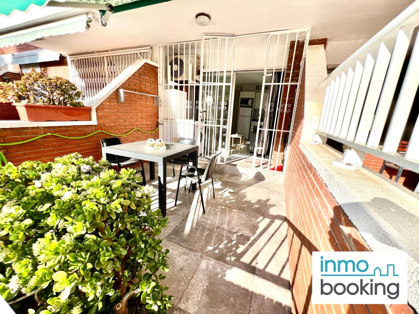 Atlas IV, climatisé, parking, piscine et plage. à salou