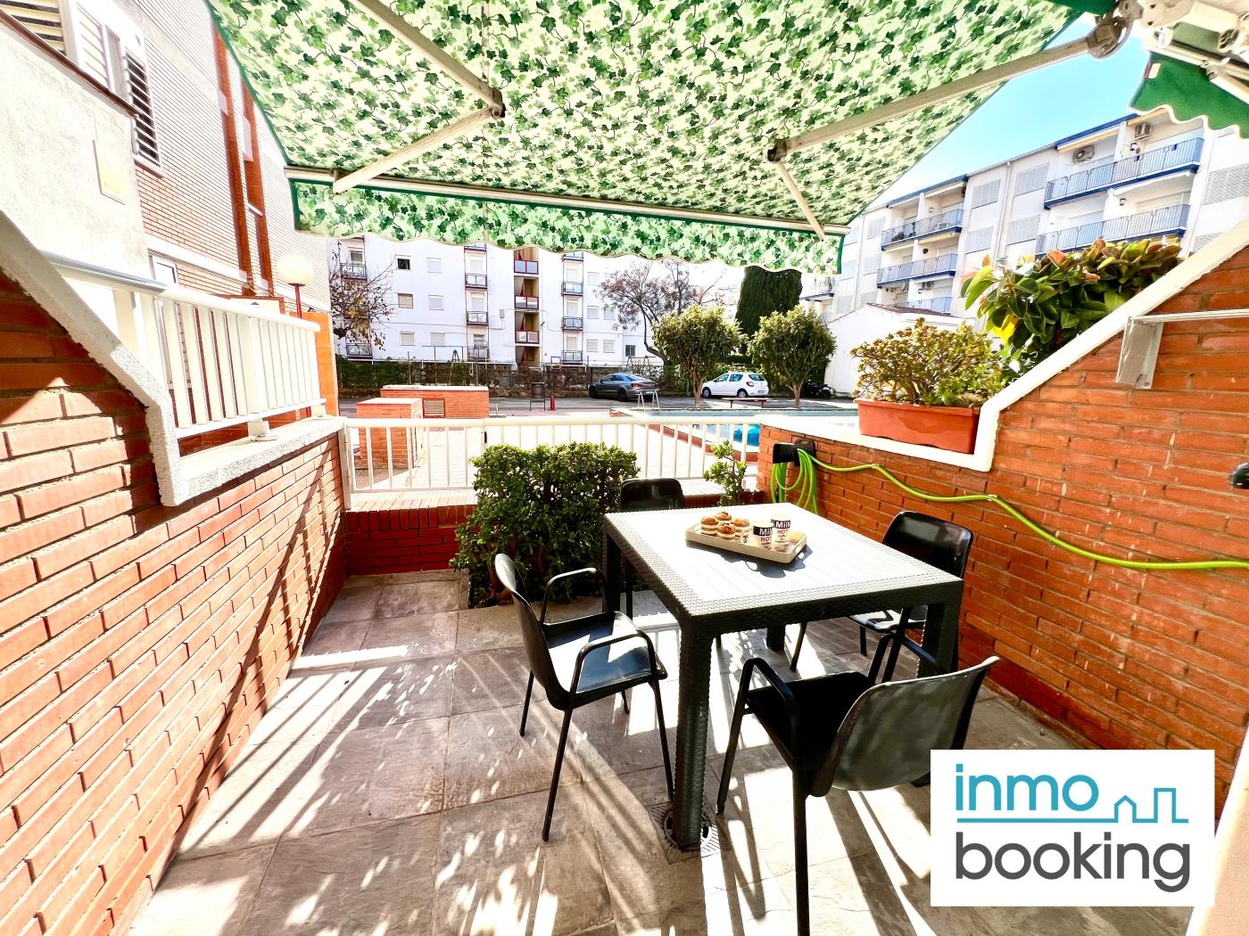 Atlas IV, climatisé, parking, piscine et plage. à salou