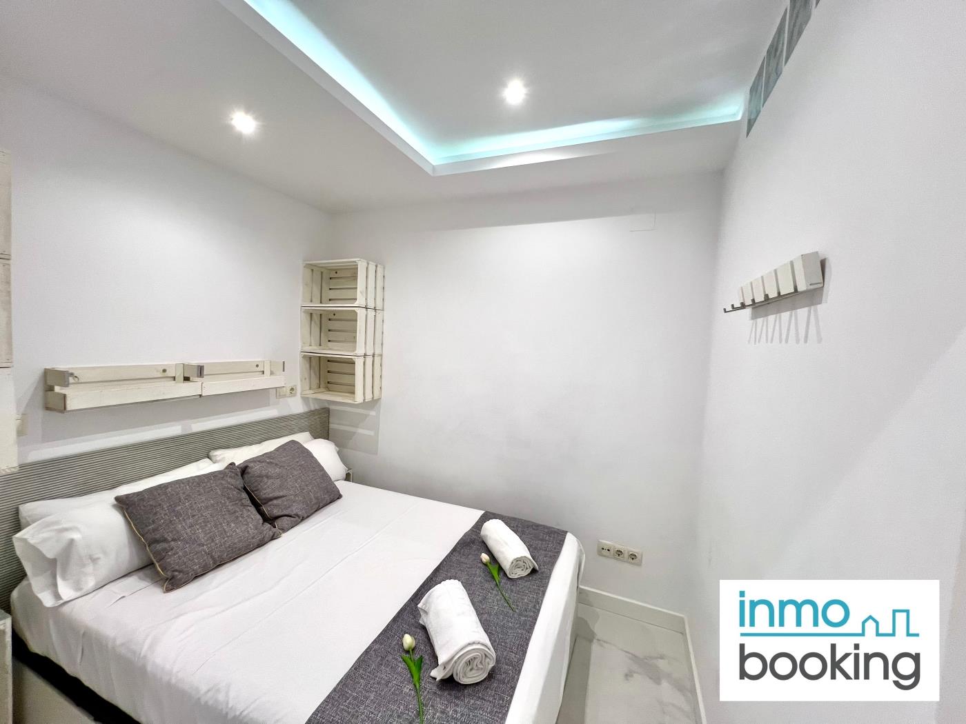 Atlas IV, climatisé, parking, piscine et plage. à salou