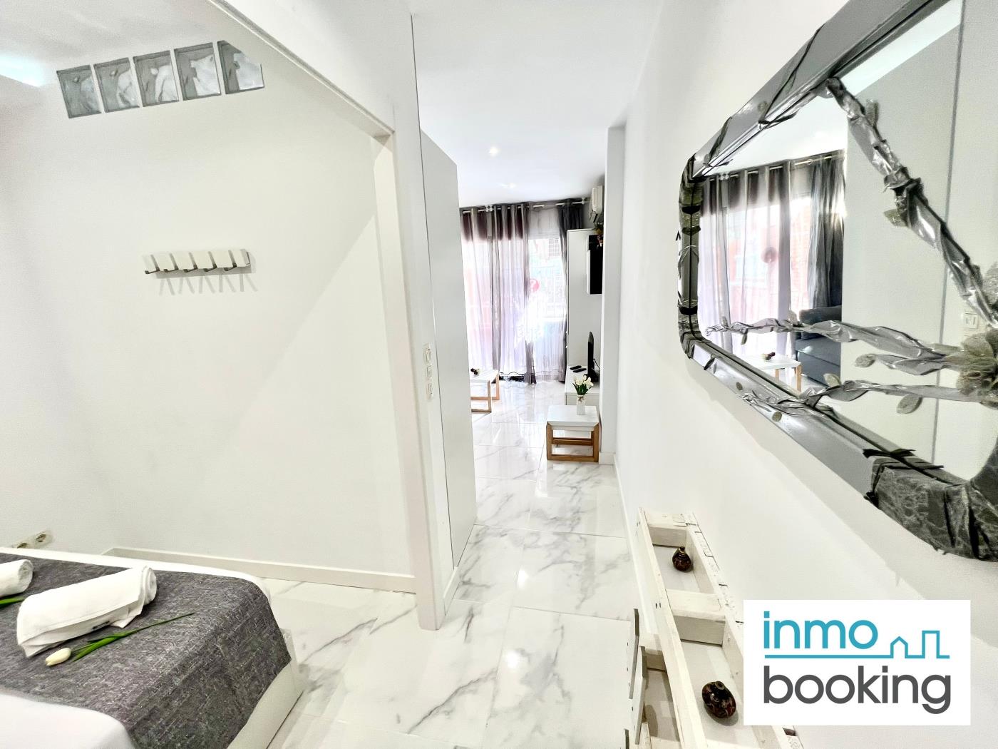 Atlas IV, climatisé, parking, piscine et plage. à salou