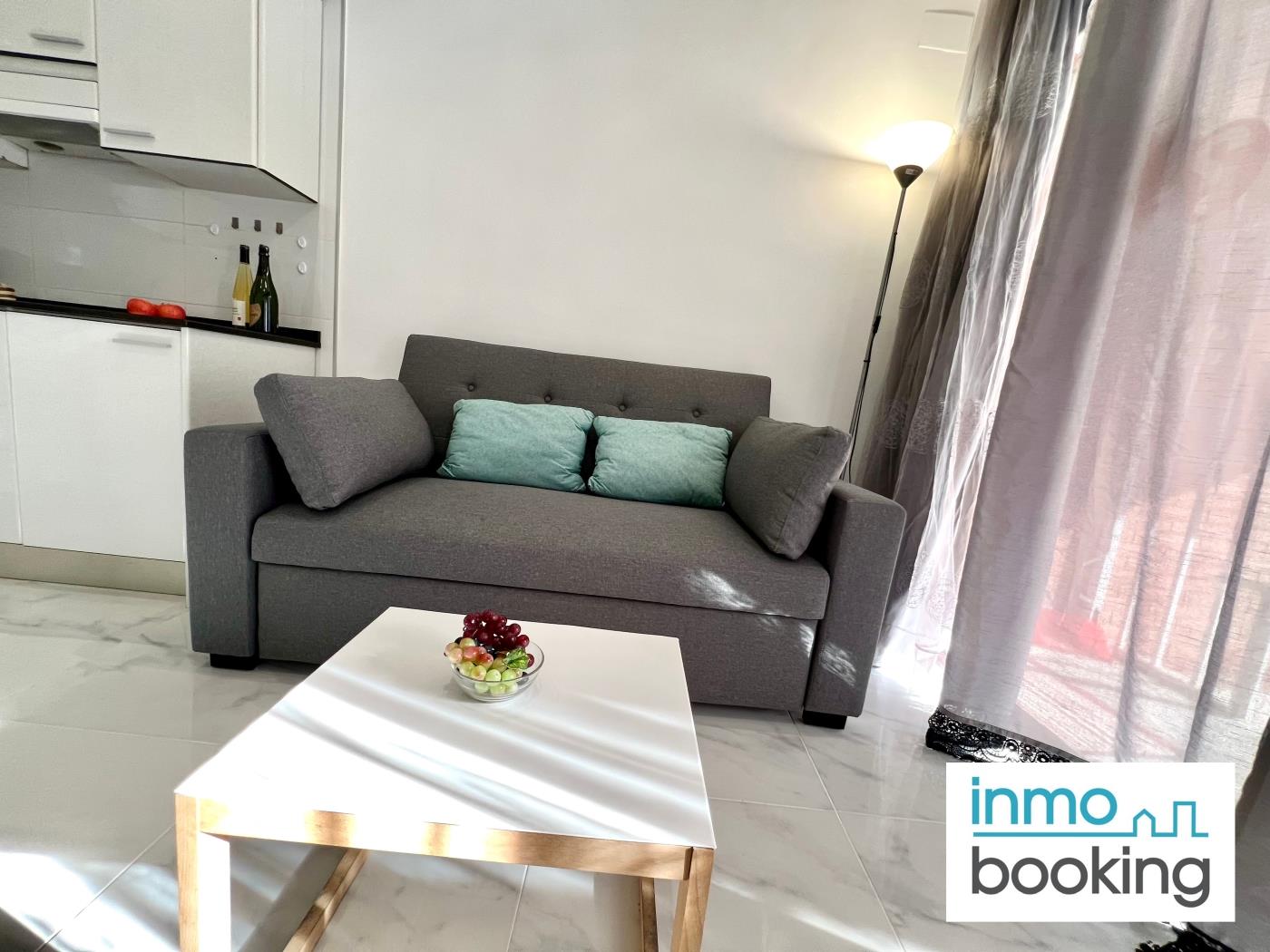 Atlas IV, climatisé, parking, piscine et plage. à salou