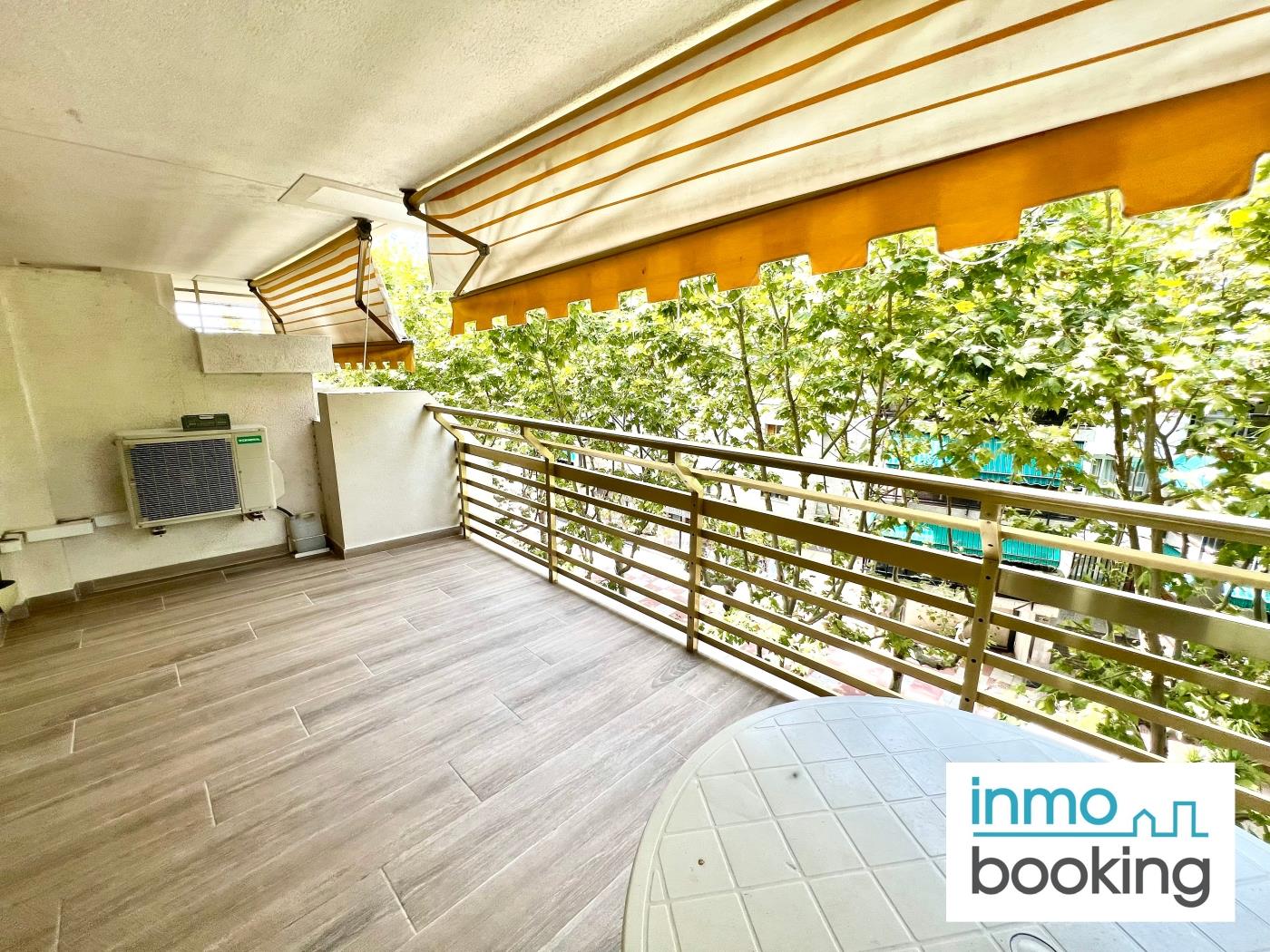 Novelty , on the seafront in Salou