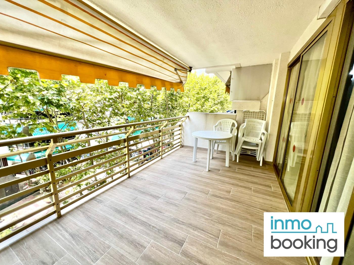 Novelty , on the seafront in Salou