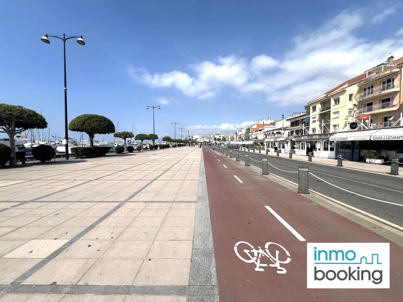 Anabella, climatitzat, pàrquing comunitari i a prop de la platja a Cambrils