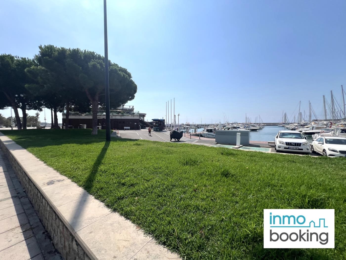 Anabella, climatitzat, pàrquing comunitari i a prop de la platja a Cambrils