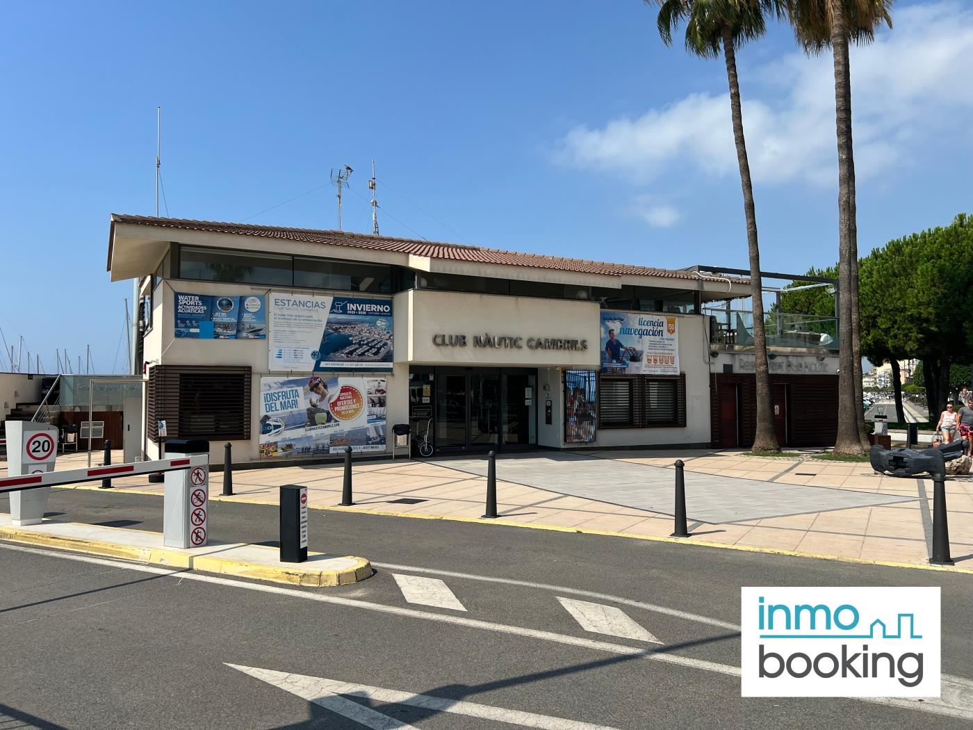Anabella, climatitzat, pàrquing comunitari i a prop de la platja a Cambrils