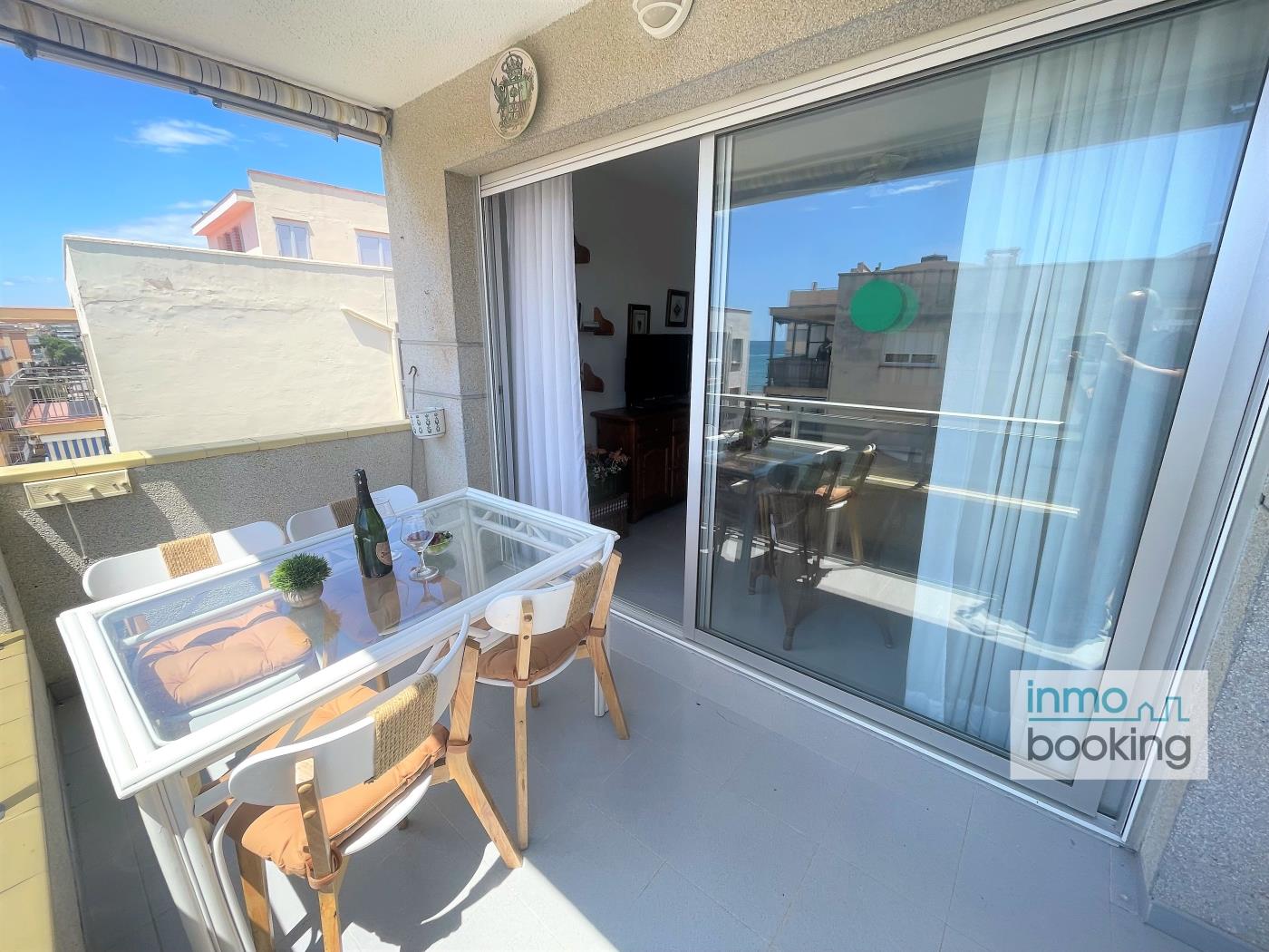 Diamant Apartment, with parking and close to the beach. in Salou