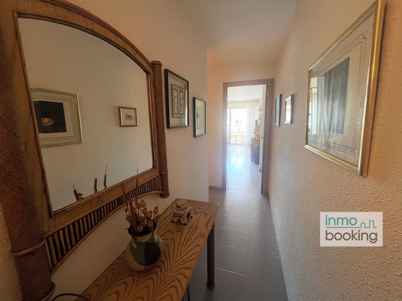 Diamant Apartment, with parking and close to the beach. in Salou