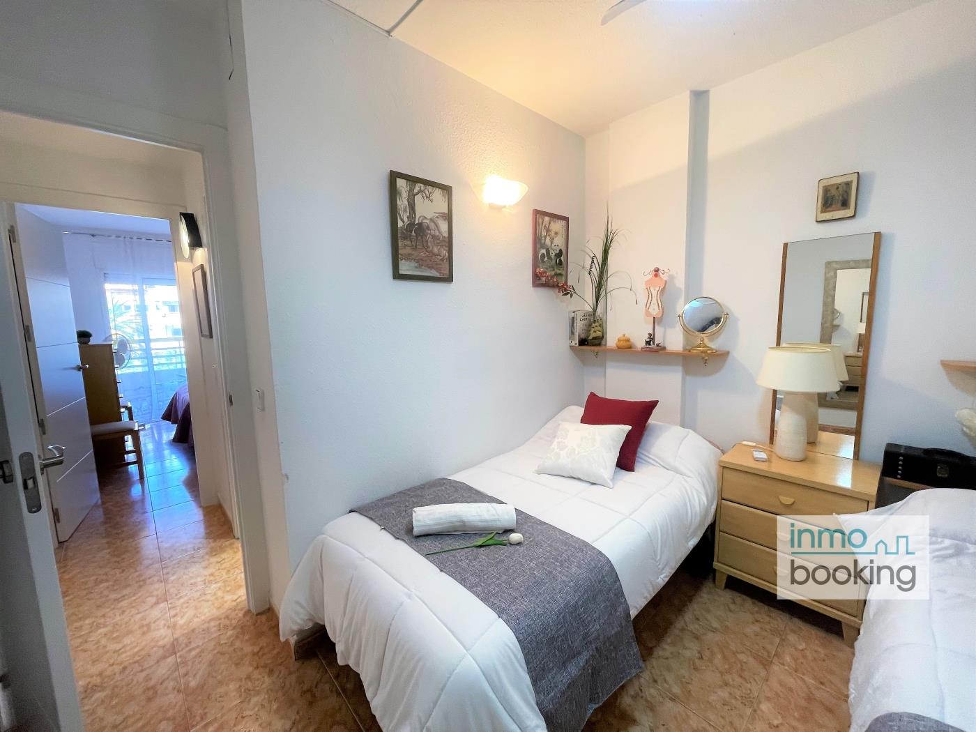 Diamant Apartment, with parking and close to the beach. in salou