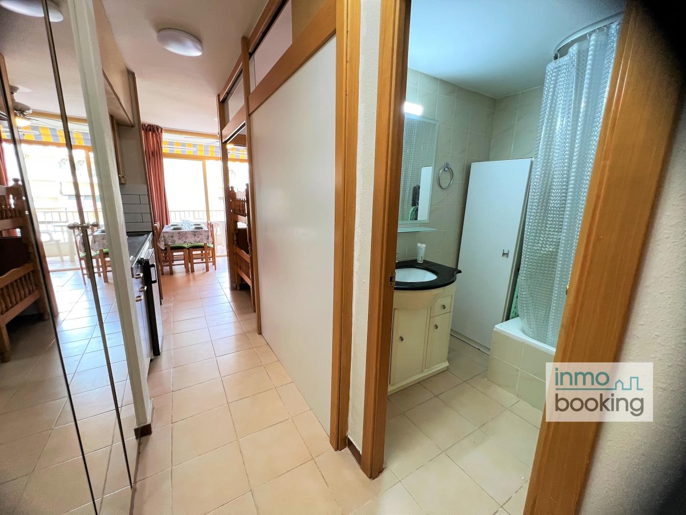 International loft, air-conditioned with pool and beach in cambrils
