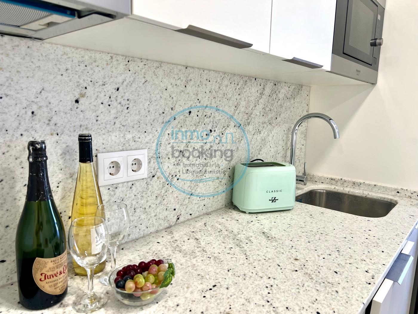 Loft internacional , climatizado con piscina y playa. en cambrils