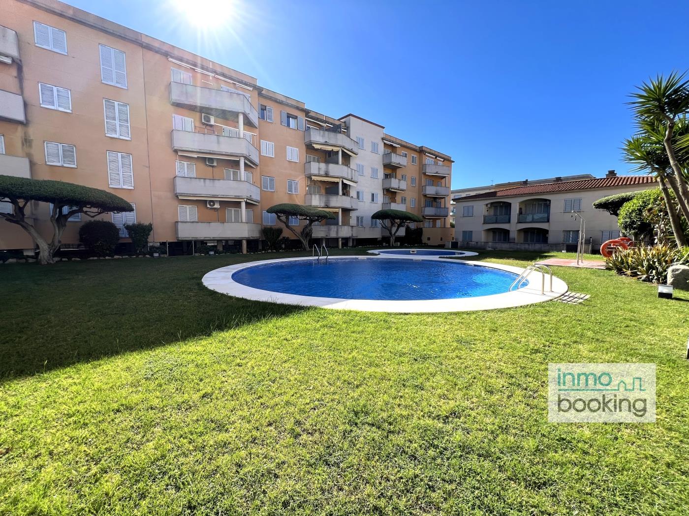 Sol Cambrils, heated parking and swimming pool in CAMBRILS