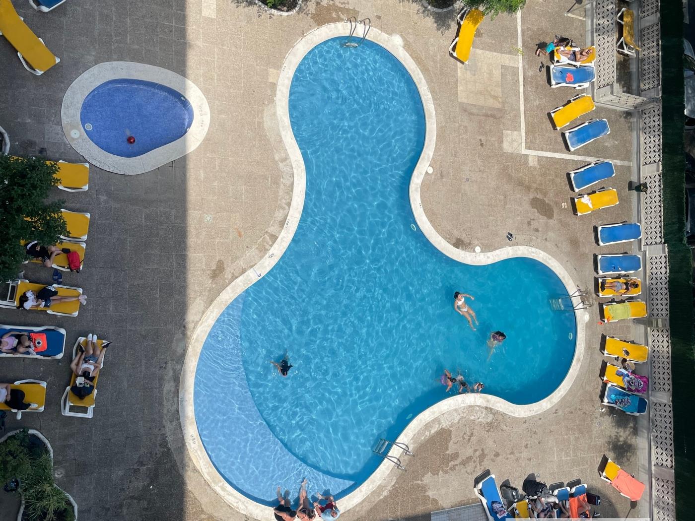 Beach Arquus Family Salou , climatizado y con piscina en Salou