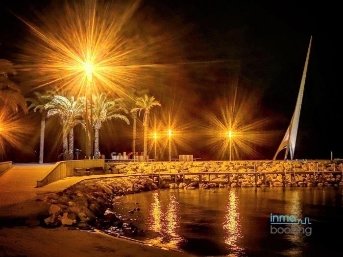 Beach Arquus Salou, centrally located with a pool in Salou