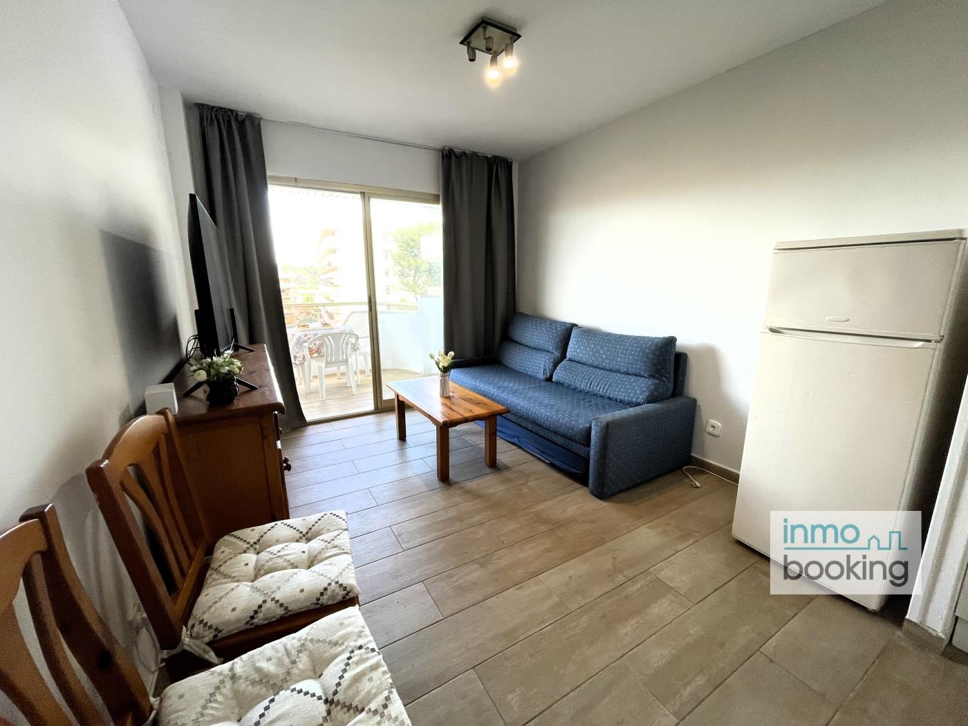 Beach Arquus Salou, centrally located with a pool in Salou