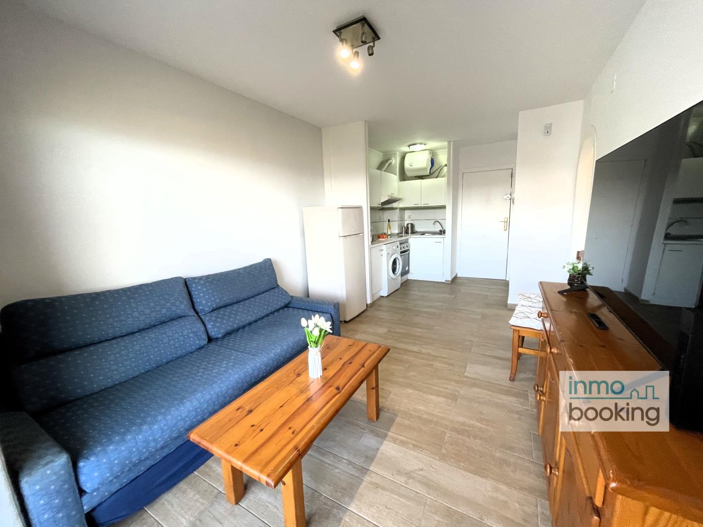 Beach Arquus Salou, centrally located with a pool in Salou
