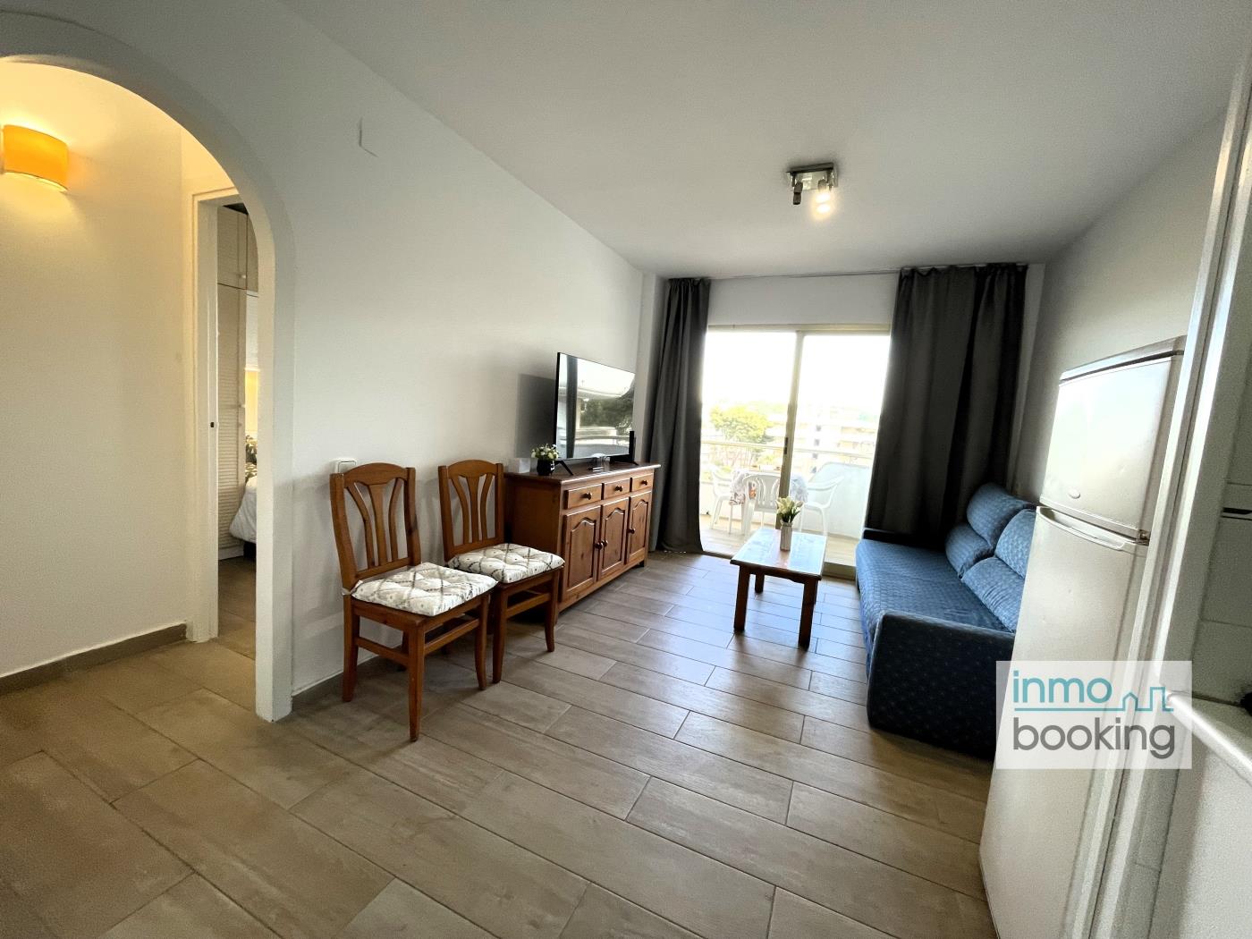 Beach Arquus Salou, centrally located with a pool in Salou
