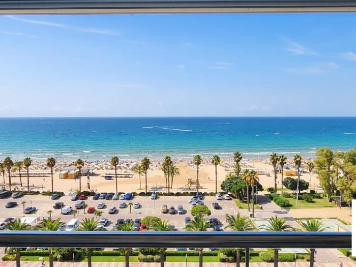 Sun Beach Rodas en bord de mer à Salou