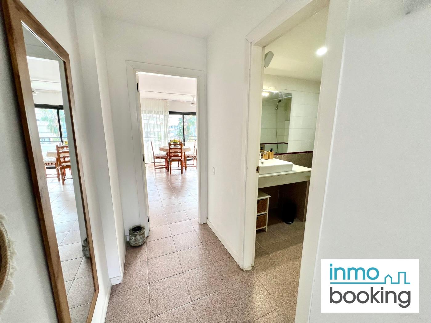 Ribiera Park Salou, air-conditioned with pool in SALOU