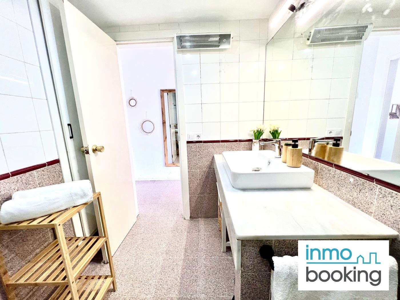 Ribiera Park Salou, air-conditioned with pool in SALOU