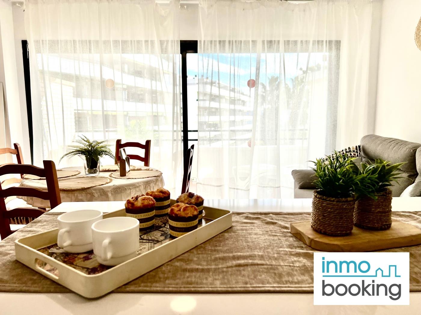 Ribiera Park Salou, air-conditioned with pool in SALOU