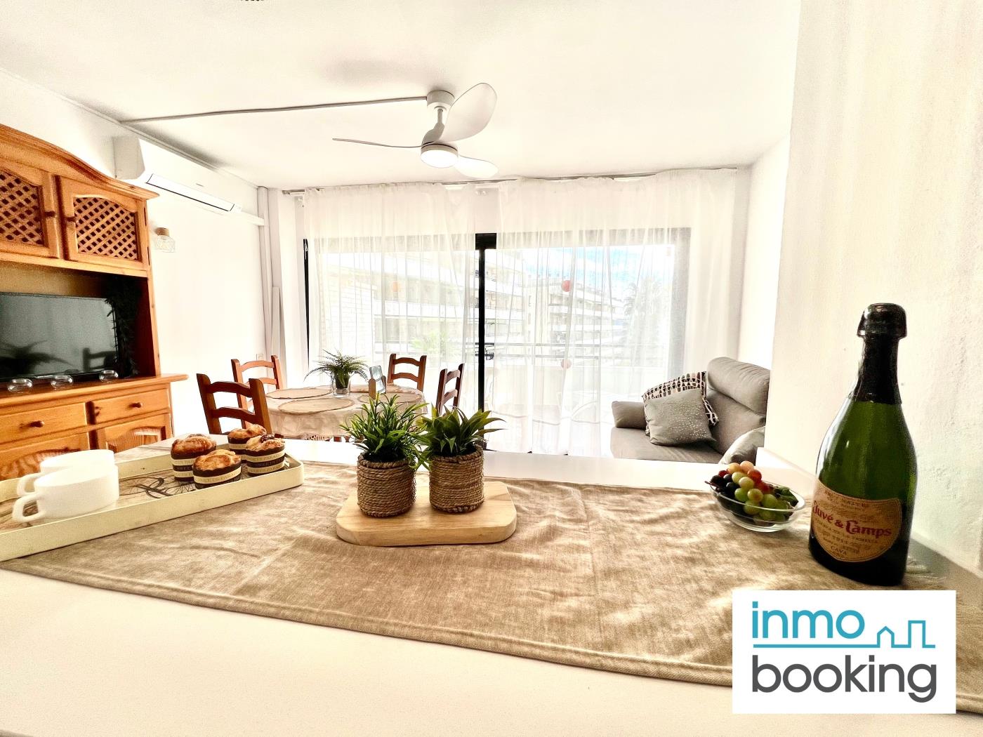 Ribiera Park Salou, air-conditioned with pool in SALOU