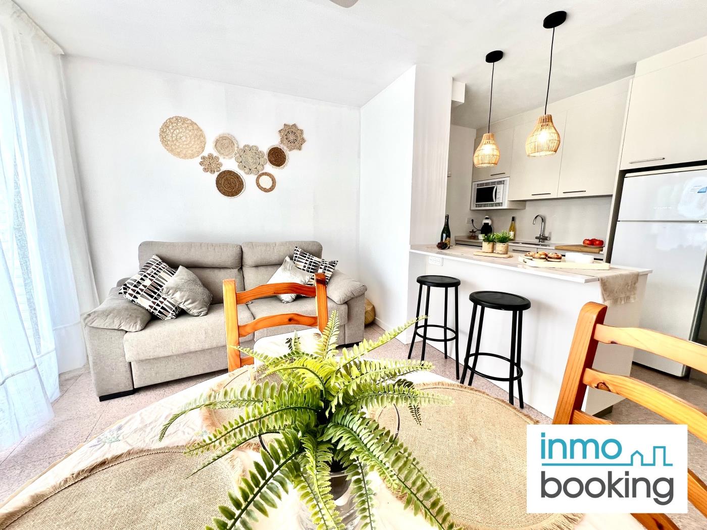 Ribiera Park Salou, air-conditioned with pool in SALOU