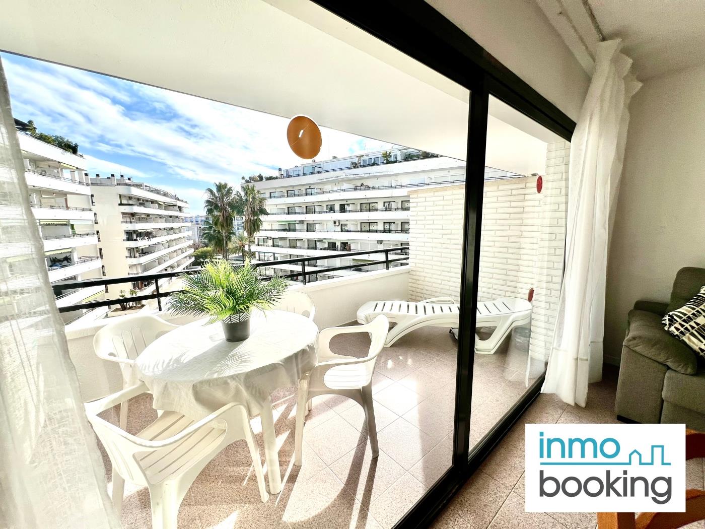 Ribiera Park Salou, air-conditioned with pool in SALOU