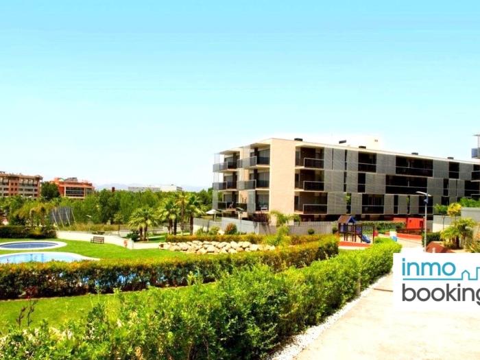 Paradisse Village Family Holiday Salou in SALOU