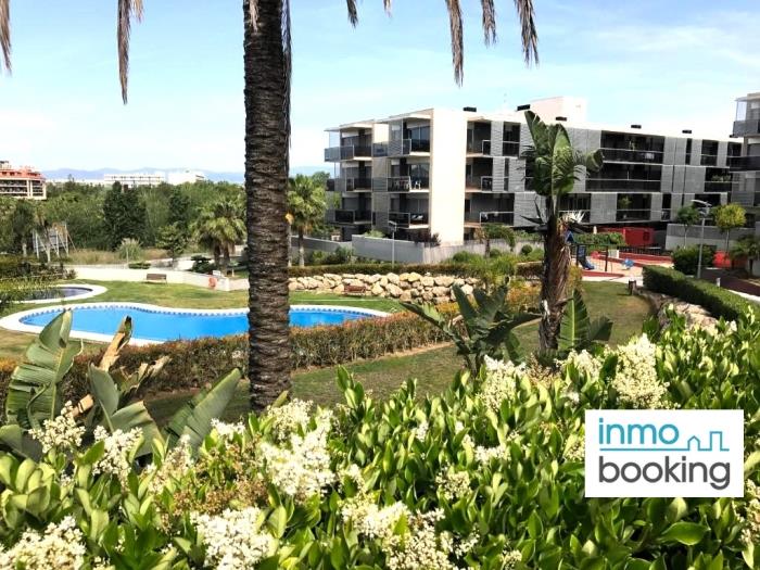 Paradisse Village Family Holiday Salou in SALOU