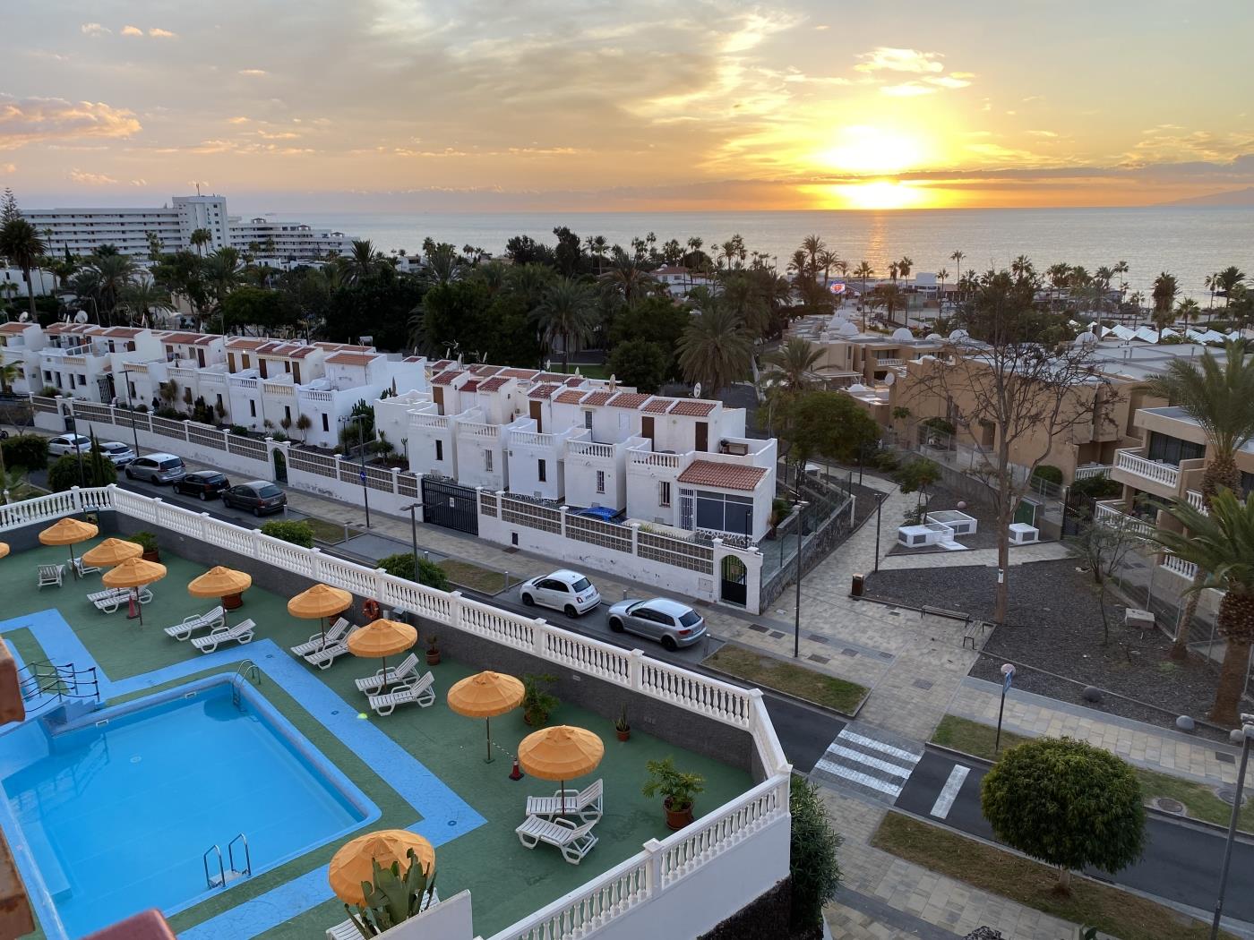 1 Bedroom apartment with amazing ocean view in Playa de las Américas