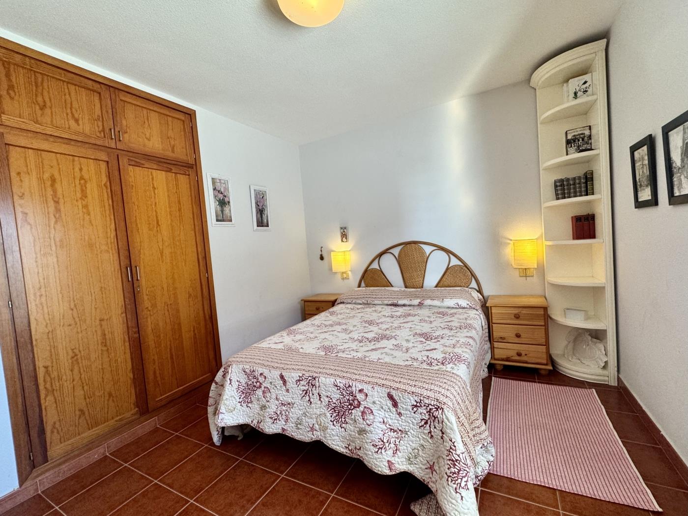 Apartamento dos dormitorios primera linea de mar en Playa de Santiago