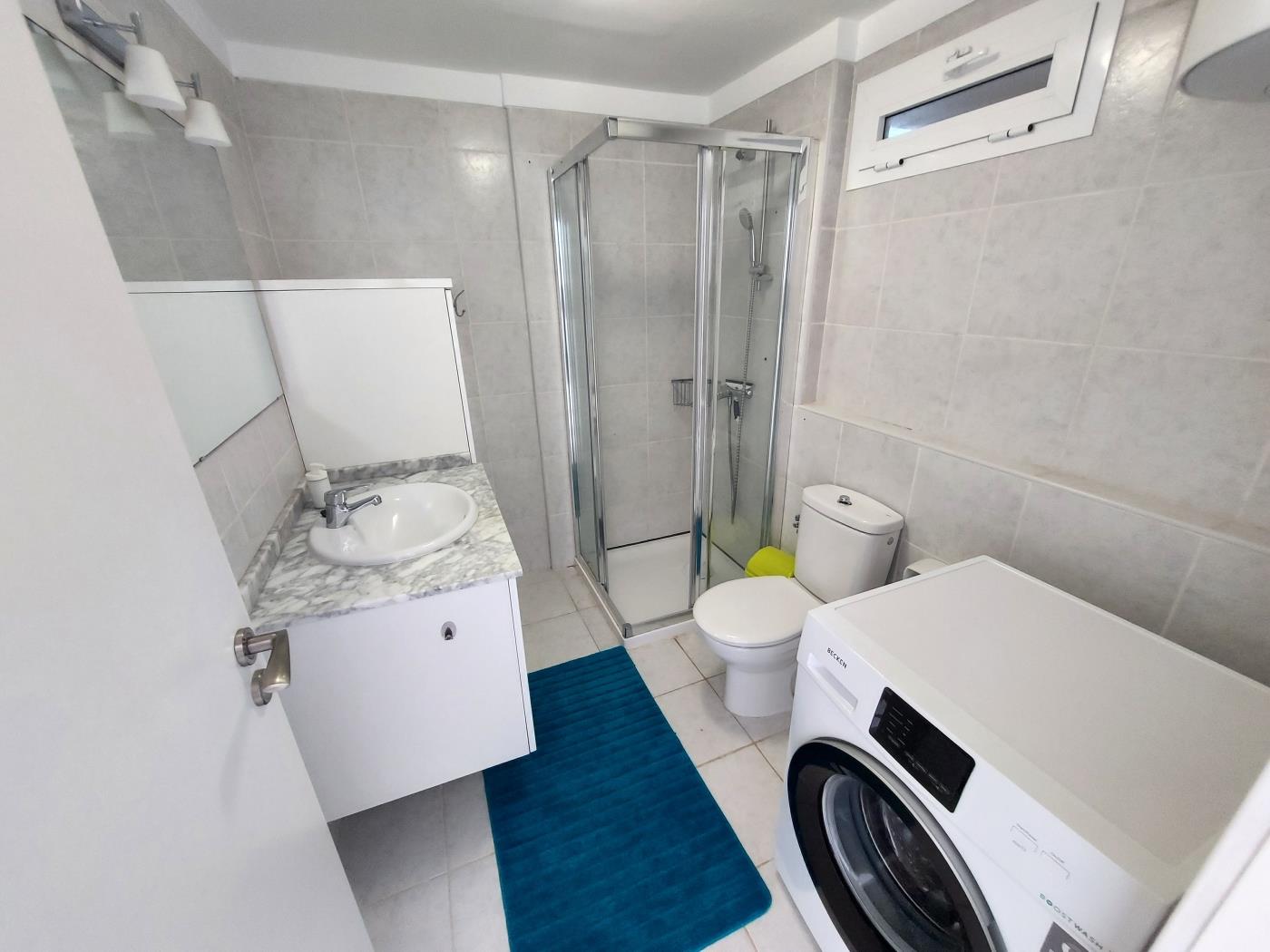 love boat deluxe (by experience holidays tenerife) en Callao Salvaje