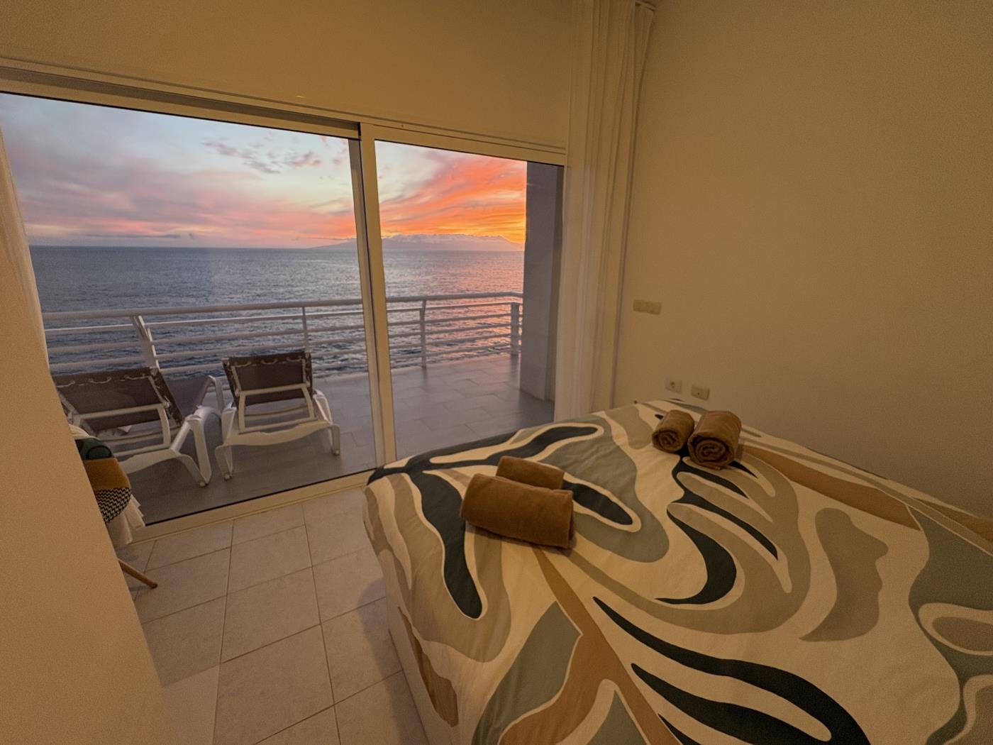love boat deluxe (by experience holidays tenerife) en Callao Salvaje