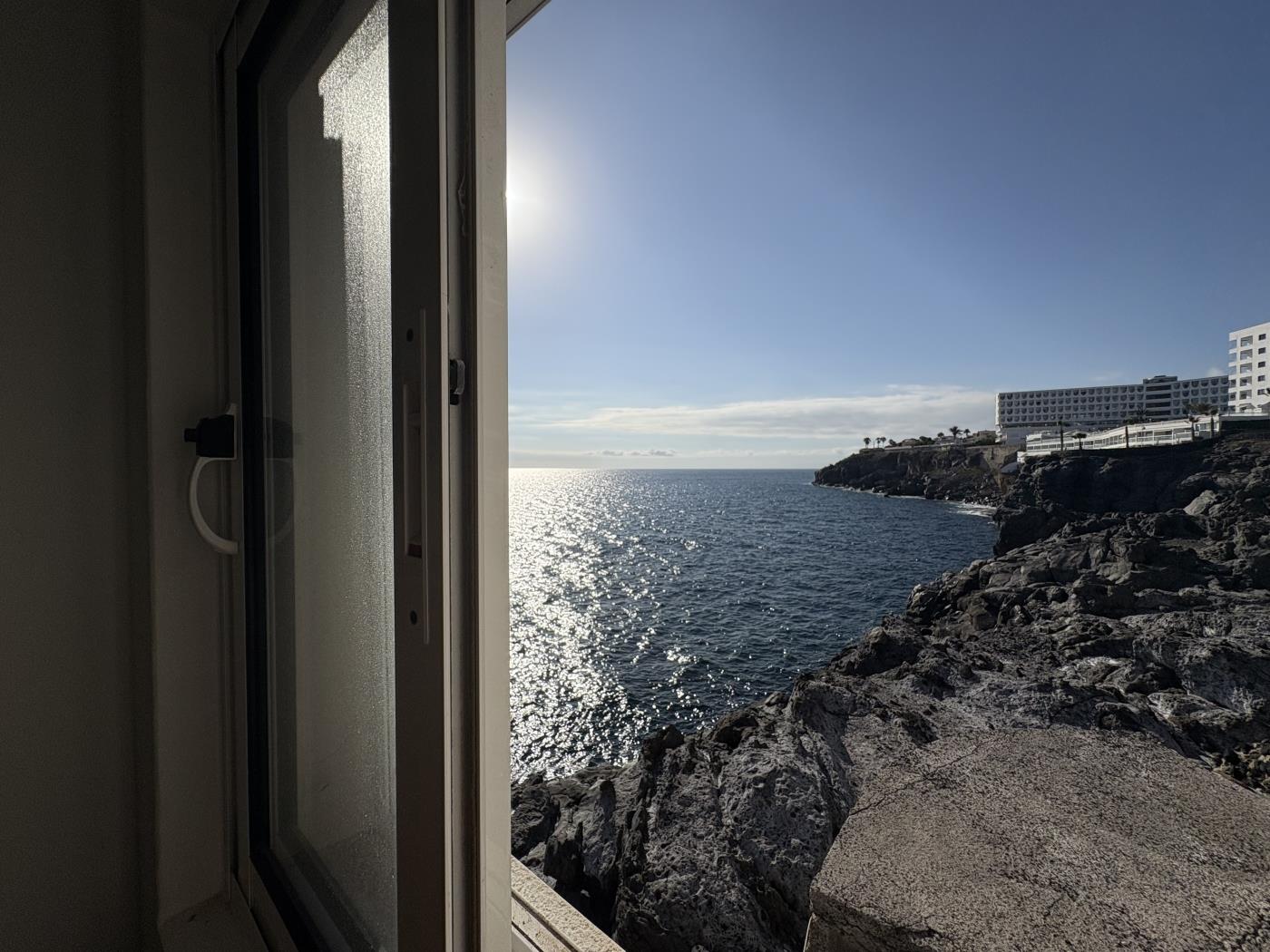 love boat deluxe (by experience holidays tenerife) en Callao Salvaje