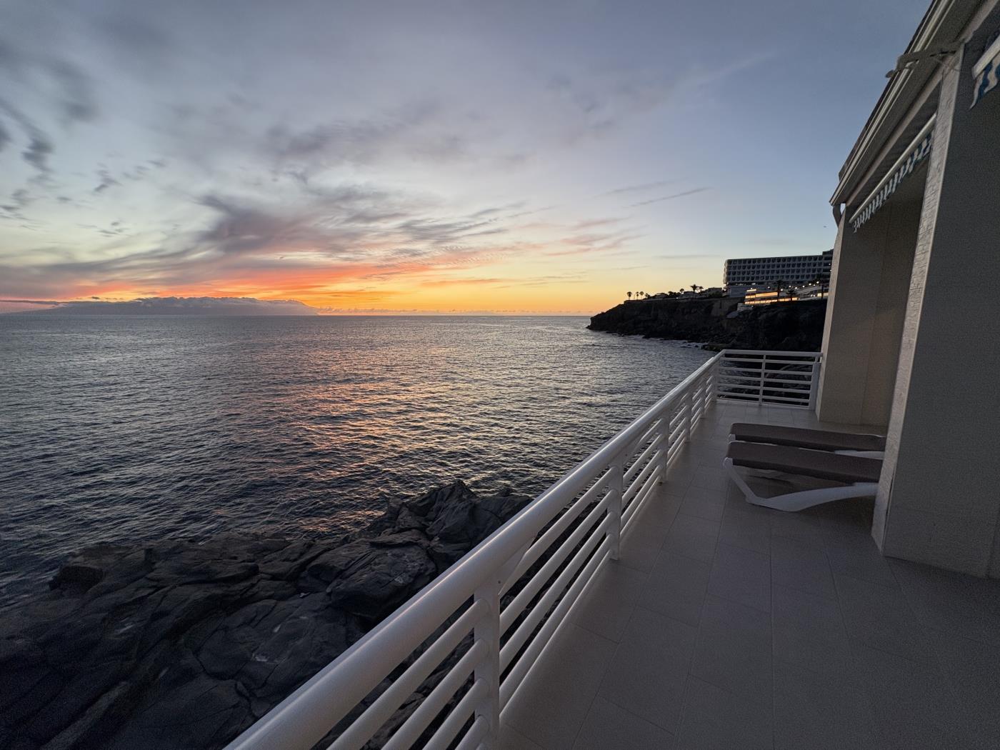 love boat deluxe (by experience holidays tenerife) en Callao Salvaje