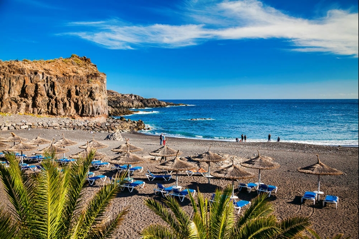 blue dream experience (villa with heated, saltwater pool) in Callao Salvaje