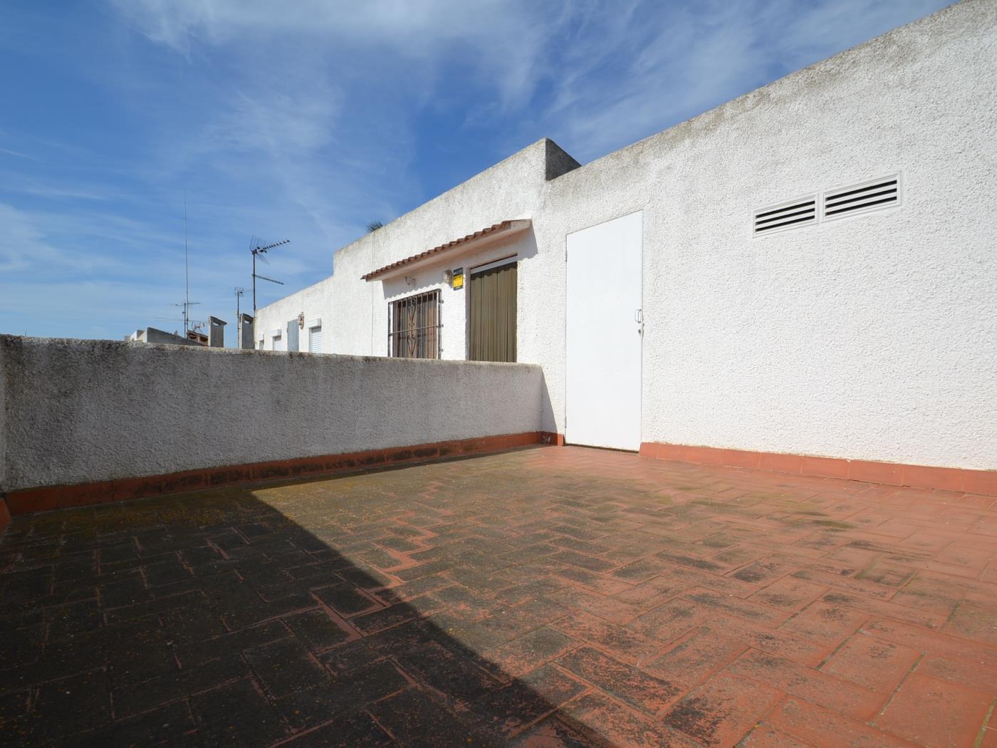 Casa Géminis con piscina privada en Riumar Deltebre