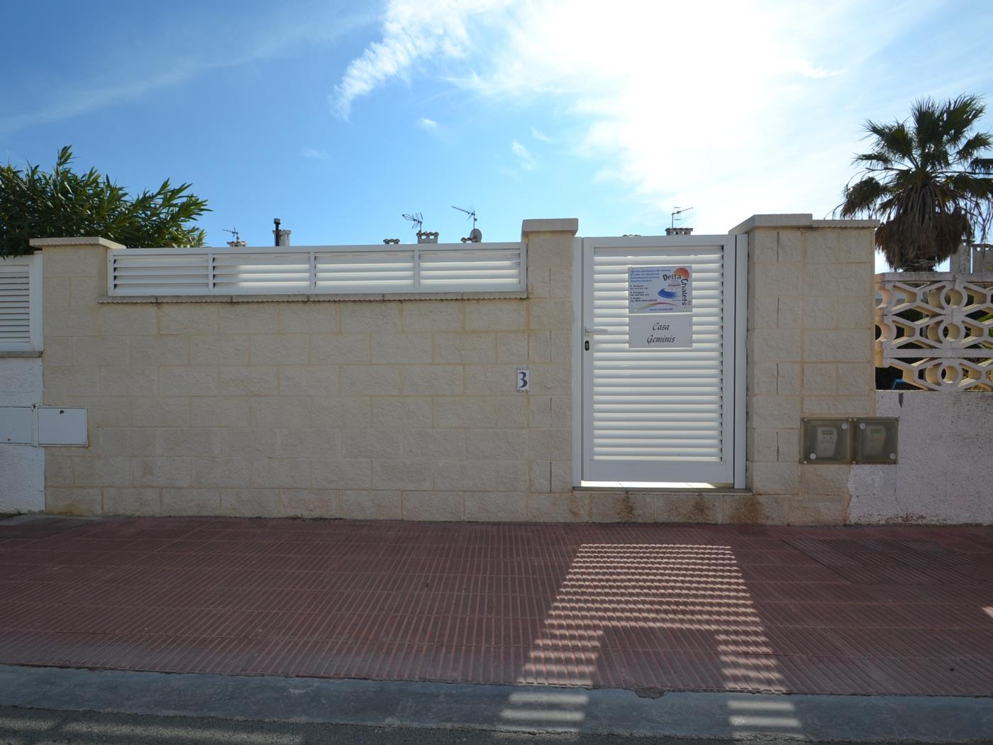 Casa Géminis con piscina privada en Riumar Deltebre