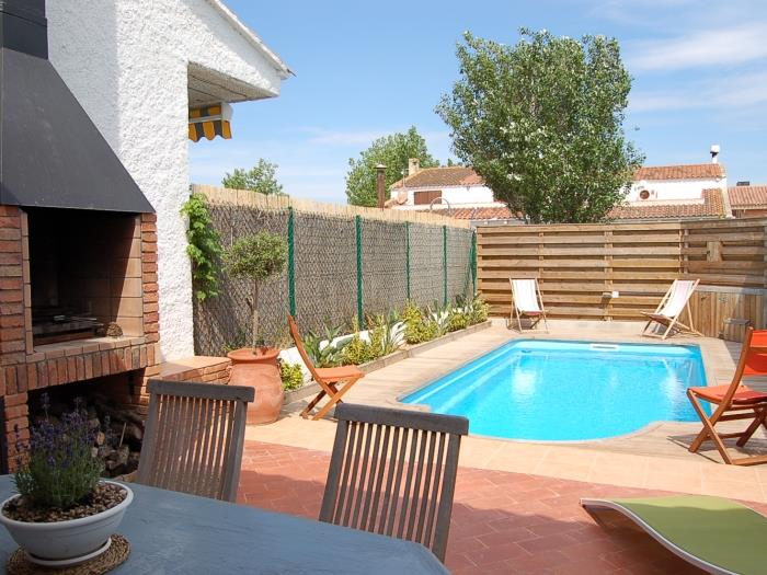 Casa Laurence avec la piscina privée à Riumar Deltebre