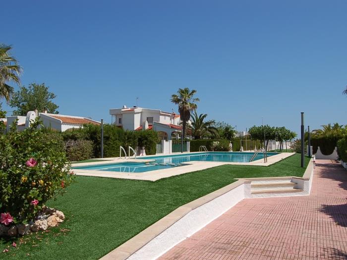 Casa Teo with community pool in Riumar Deltebre