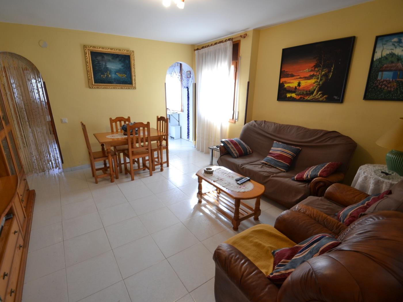 Casa Teo avec la piscine communitaire à Riumar Deltebre