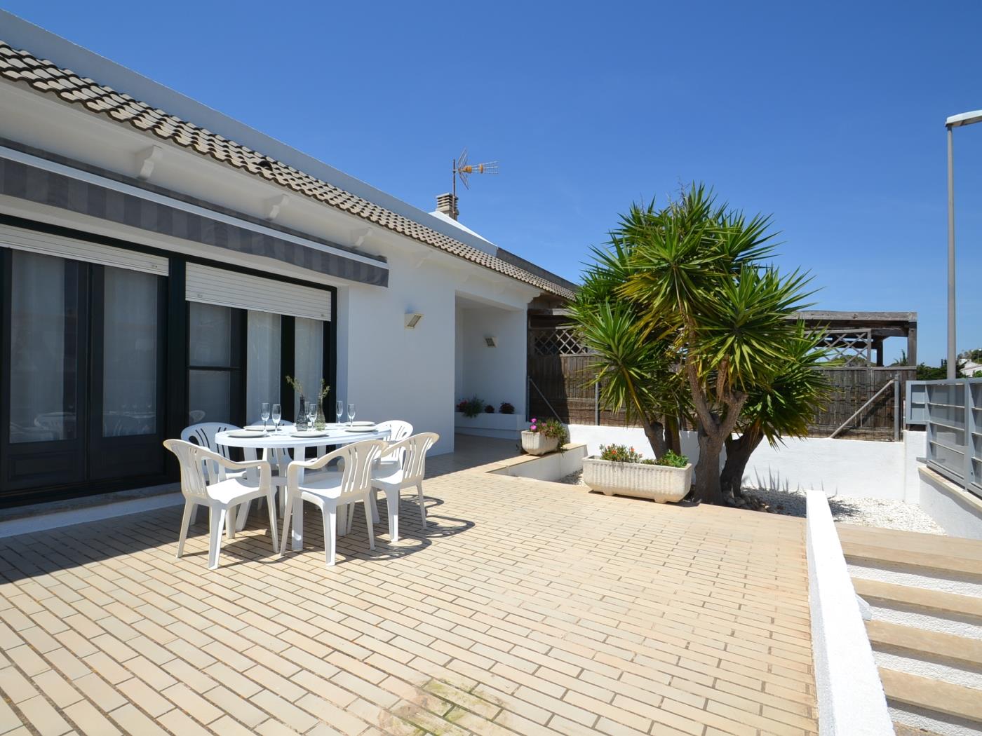 Casa Grandiosa con piscina privada en Riumar Deltebre